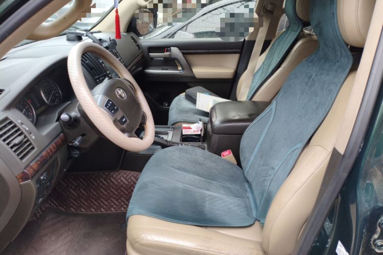 Used Toyota Land Cruiser 2010 4.0L Automatic VX Left Front Seat