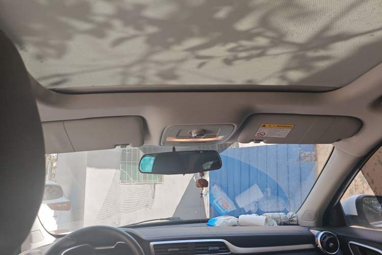 Used MG ZS 2018 1.5L Automatic Luxury Edition China V Standard
