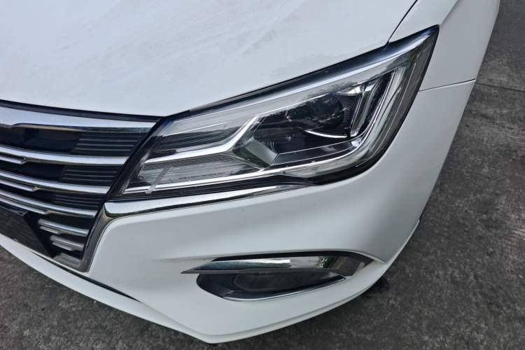 Used Roewe i5 2020 1.5L Manual 4G Connect Luxury Edition