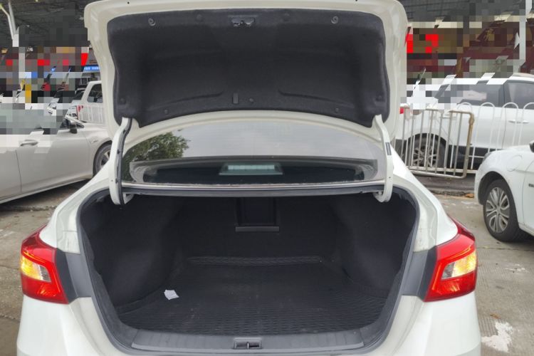 Used Nissan Sylphy 2022 Classic 1.6XL CVT Luxury Edition Trunk