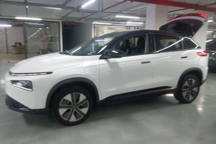 Used XPeng G3 2022 G3i 460N+ Exterior 3