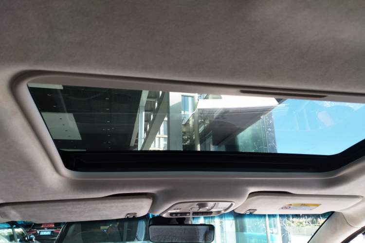 Used Buick GL8 2020 Avenir Avia Six-Seat Deluxe Edition