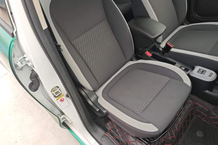 Used ORA Black Cat 2019 351 km Goddess Edition
