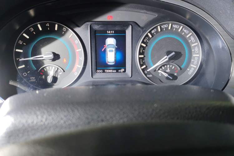 Used Haval H2 2017 Red-Label 1.5T Automatic Two-Wheel Drive Luxury Model