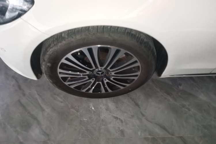Used Mercedes-Benz C-Class 2018 C 200 L Left Front Wheel Hub