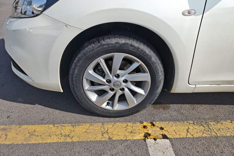 Used Nissan Tiida 2019 1.6L CVT Cool Edition China VI Standard