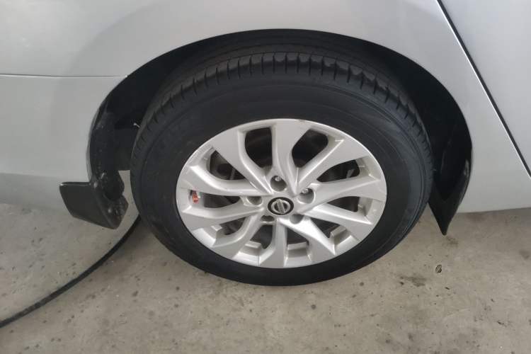 Used Nissan Sylphy 2019 1.6XV CVT Smart Connect Luxury Edition China VI Standard Right Rear Wheel Hub
