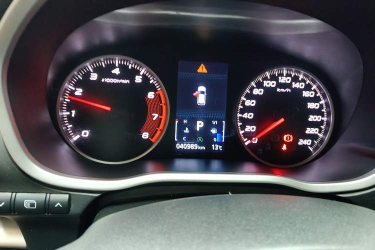 Used Mitsubishi Eclipse Cross 2019 1.5T CVT Two-Wheel Drive Belief Edition China VI Standard
