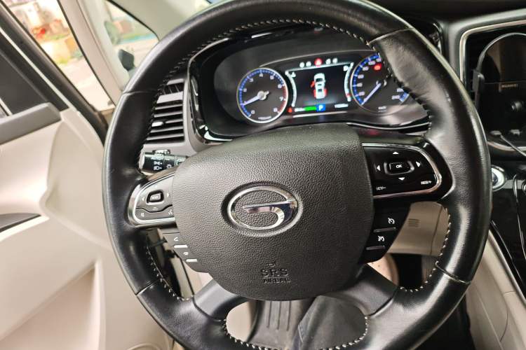 Used GAC Trumpchi M8 2018 320T Luxury Edition Steering Wheel