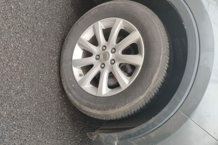 Used Buick Envision 2018 20T Two-Wheel-Drive Elite Model
