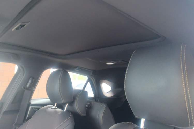 Used Mazda CX-4 2016 2.0L Automatic 2WD Blue Sky Dynamic Edition
