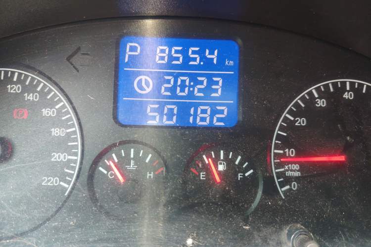 Used Chery Tiggo 3 2015 1.6L CVT ZhiShang Commemorative Edition