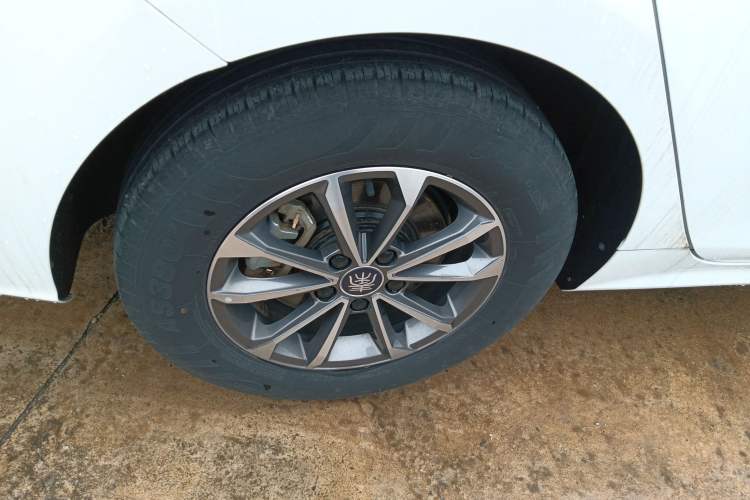 Used BYD Qin PLUS 2024 HONOR Edition DM-i 55KM Leading Model
