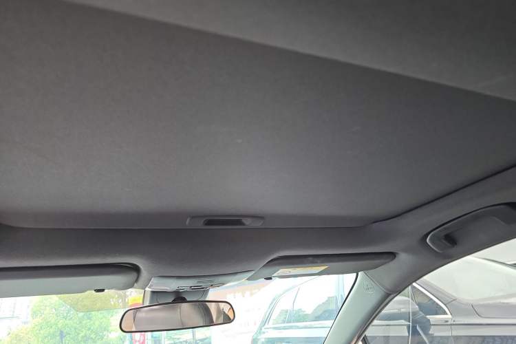 Used Toyota Levin 2019 185T CVT Luxury Edition China V Standard Headliner