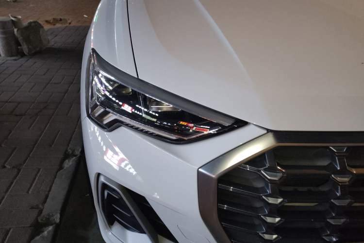 Used Audi Q3 2020 35 TFSI Fashion Dynamic Model