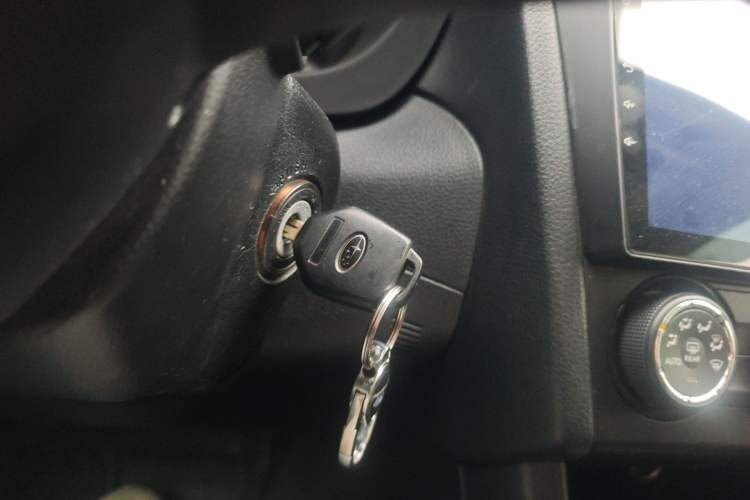 Used Subaru XV 2012 2.0i Comfort Edition Vehicle Key