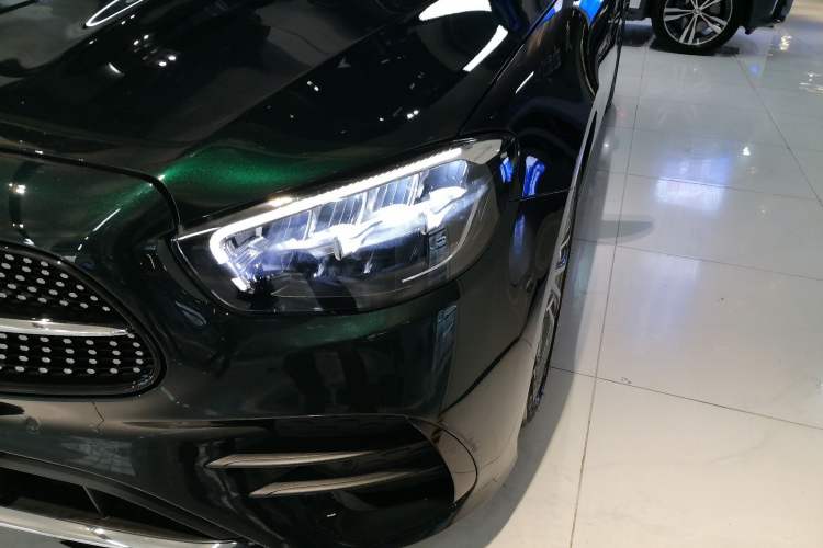 Used Mercedes-Benz E-Class (Import) 2021 E 260 Coupe