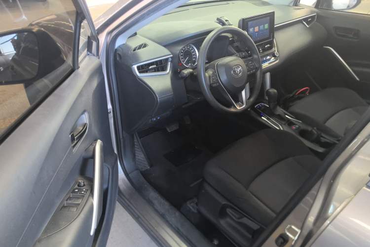 Used Toyota FRONTLANDER 2022 2.0L CVT Leading Edition
