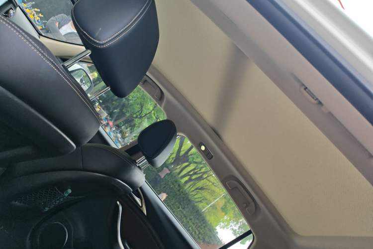 Used BYD Song New Energy 2017 Song DM 1.5TID All-Wheel Drive Prestige Model