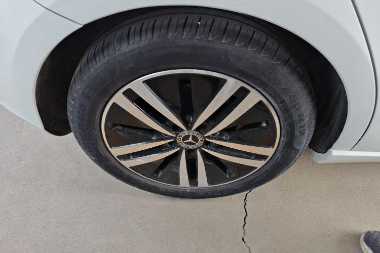 Used Mercedes-Benz A-Class 2022 A 180 Right Rear Wheel Hub