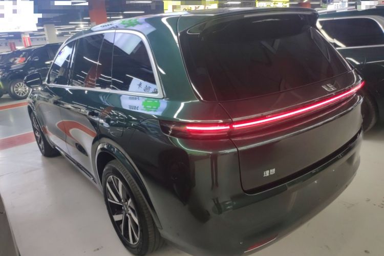 Used Li Auto L8 2023 Pro Model Exterior 2