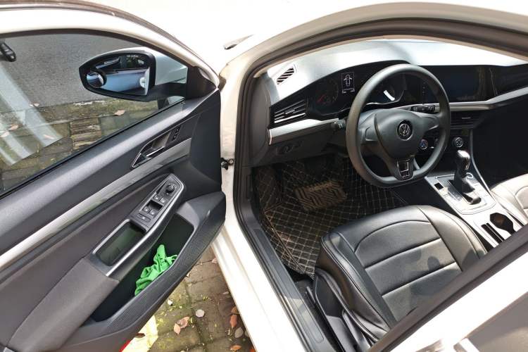 Used Volkswagen Bora 2019 1.5L Automatic Fashion Model