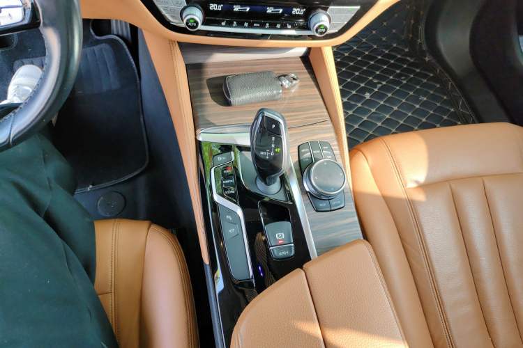 Used BMW 5 Series 2018 Revised Version 530Li Leading Edition Luxury Package