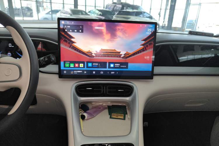 Used Geely Galaxy Geome 2025 UP 410km Exploration Edition Audio And AC Panel