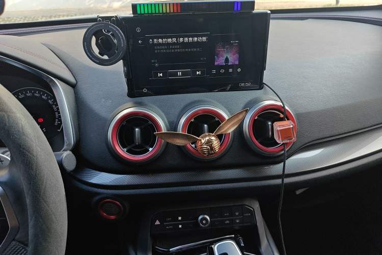 Used Wey VV5 2017 2.0T Ultra-Luxury Version
