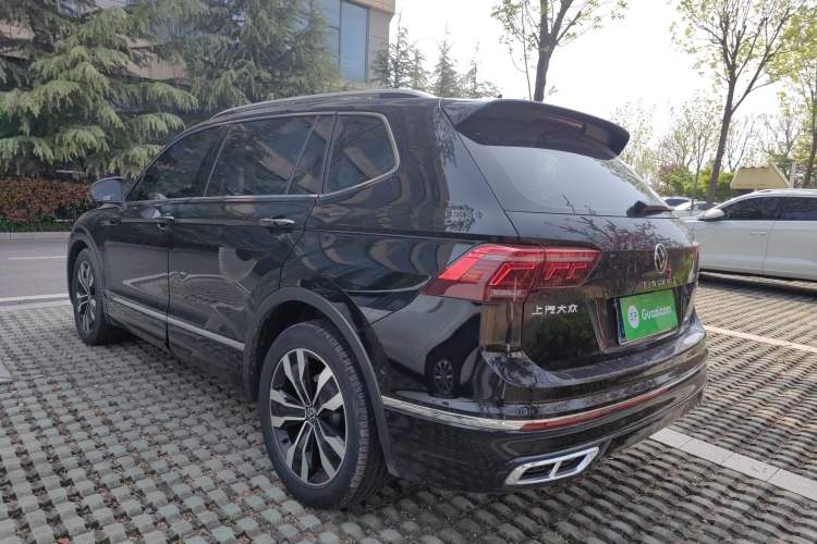 Used Volkswagen Tiguan L 2022 330TSI Automatic Two-Wheel Drive R-Line Enhanced Edition
