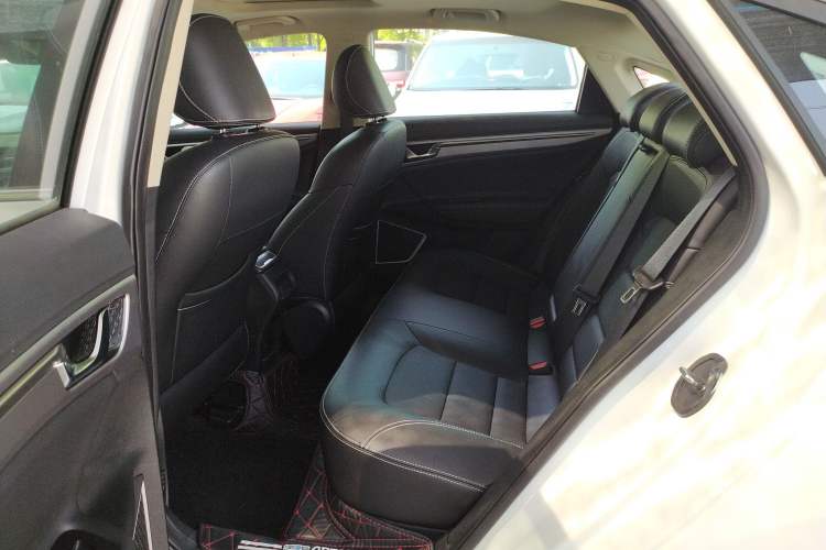 Used Geely Auto Emgrand GL 2019 1.4T Manual Elite Smart Edition