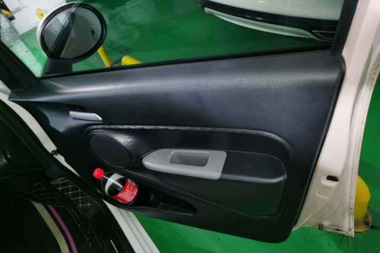 Used ORA Black Cat 2022 301km Base Version Ternary Lithium