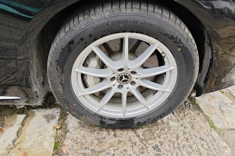 Used Mercedes-Benz S-Class 2021 S 400 L Business Model Right Front Wheel Hub