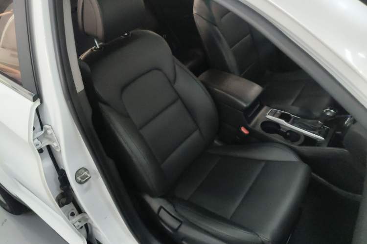 Used Hyundai Tucson 2015 1.6T Dual-Clutch Two-Wheel-Drive Smart Model
