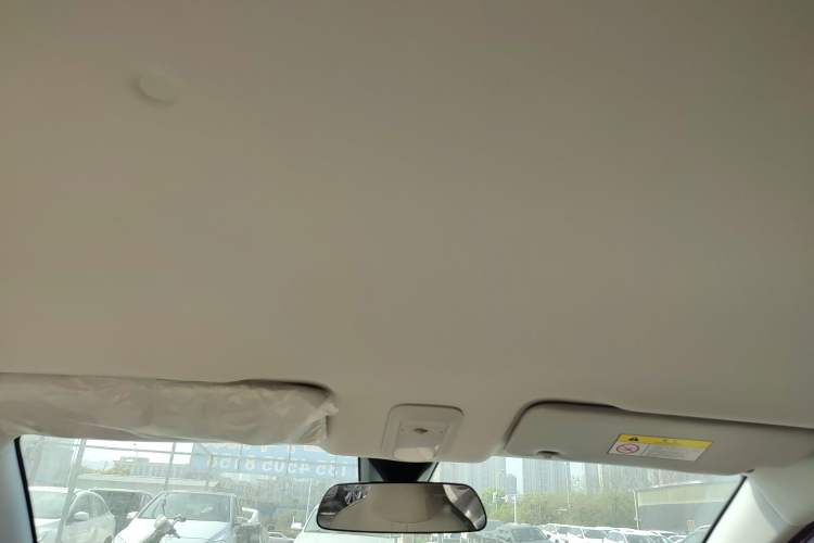 Used Wuling Bingo PLUS 2024 330 km Range Five-Seater Version