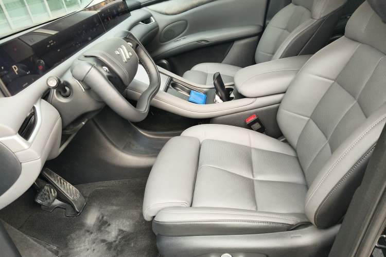 Used IM LS6 2023 Max Standard Edition