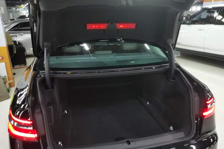 Used Audi A8 2018 A8L 55 TFSI quattro Launch Edition Elite Model