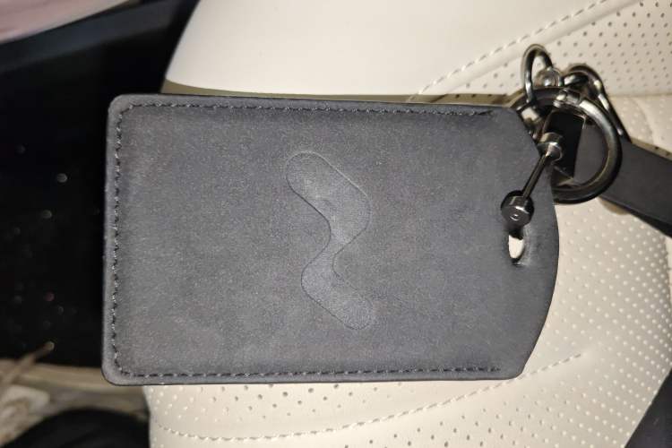 Used ONVO Luxeed L90 2025 Model—Max Six-Seater Version