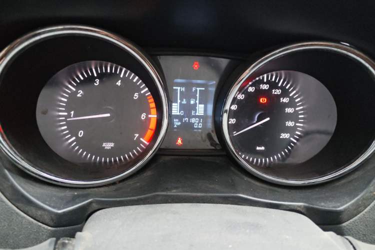 Used HYOSOW S3 2014 1.5L Comfort Version China IV Emission Standard
