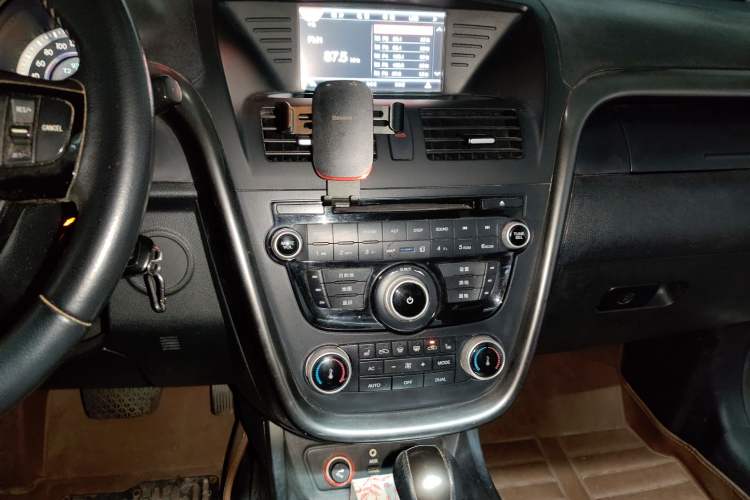 Used Bestune X80 2015 1.8T Automatic Luxury Model