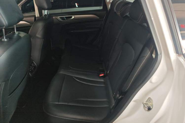 Used Haval M6 2021 PLUS 1.5T DCT Luxury Smart Connectivity Model