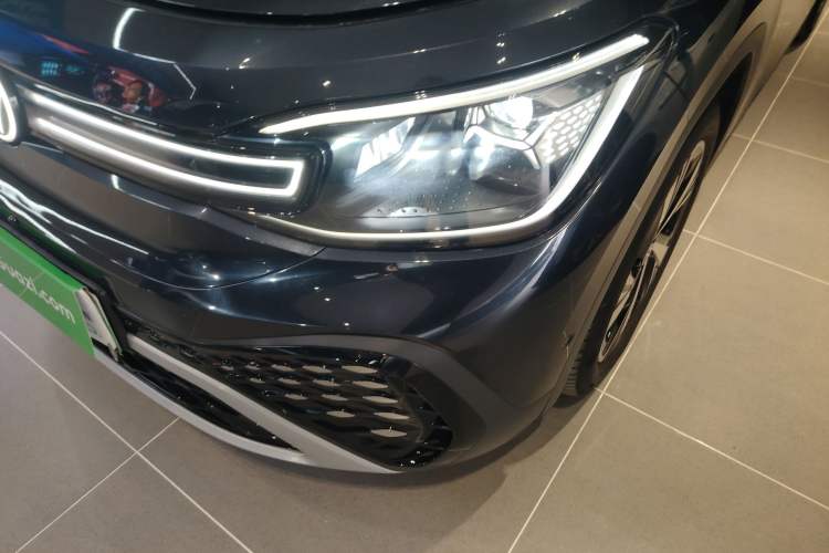 Used Volkswagen ID.6 CROZZ 2022 Long-Range PRO Edition
