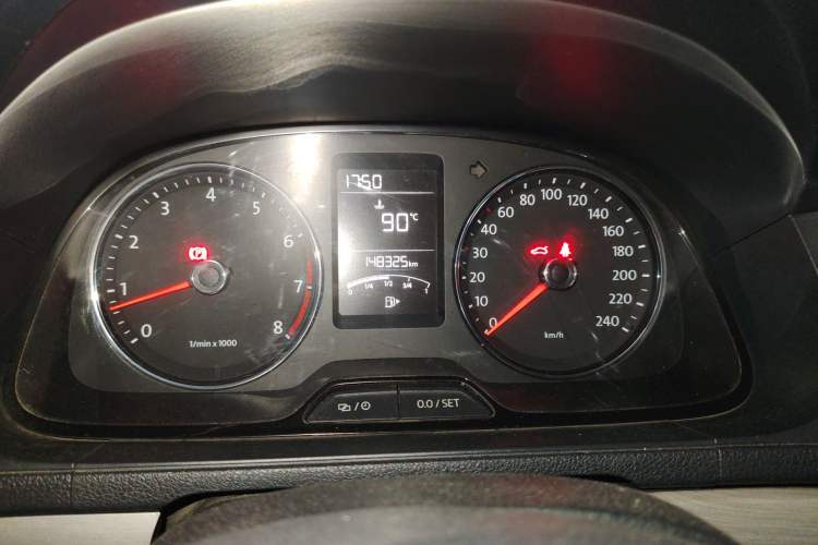 Used Volkswagen Lavida 2013 Restyled Classic 1.6L Manual Comfort Edition Instrument Cluster