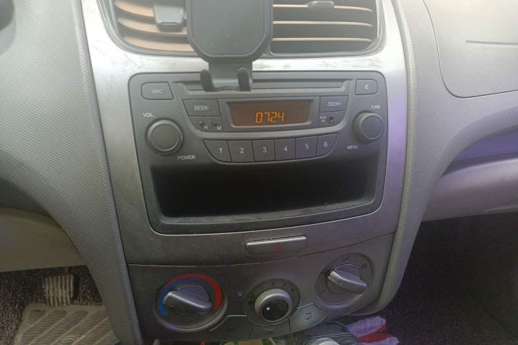 Used Chevrolet Sail 2013 Sedan 1.2L Manual Warm Edition