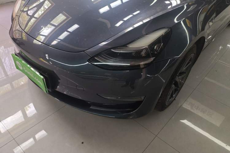 Used Tesla Model 3 2019 Long-Range Rear-Wheel-Drive Version

