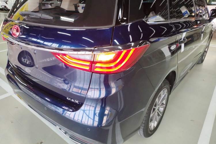 Used BYD Song MAX 2019 1.5T Automatic Smart Connect Ruiyi Sunroof Model 7 Seats China V Emission Standard
