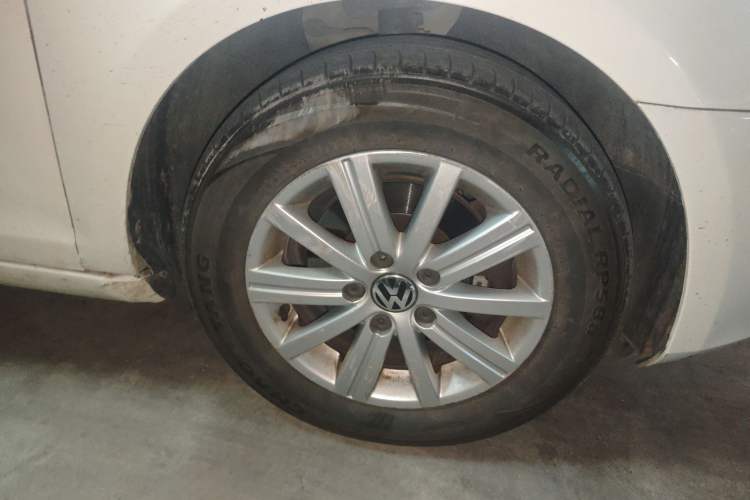 Used Volkswagen Golf 2012 1.6L Automatic Fashion Model