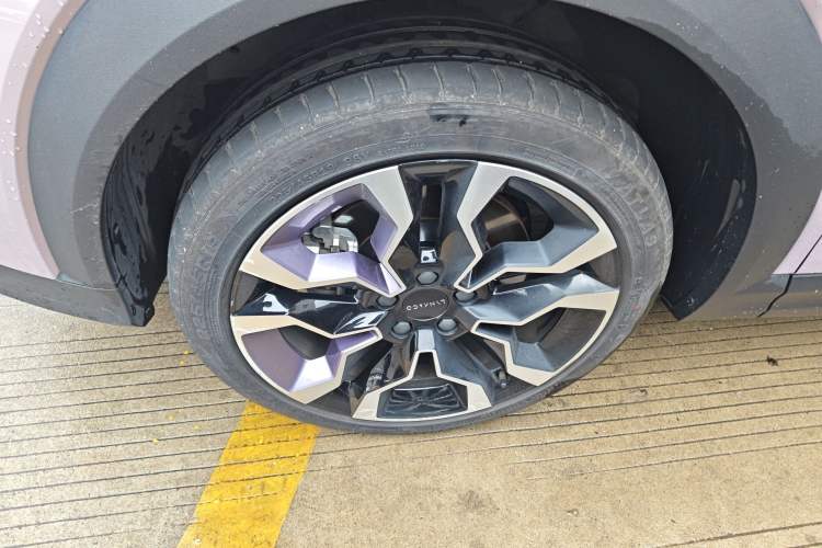 Used Lynk & Co 06 2023 Remix 1.5T Shero Left Front Wheel Hub