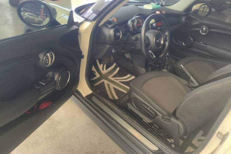 Used MINI 2014 1.2T ONE+