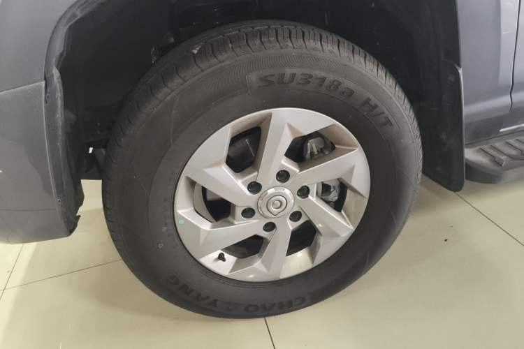 Used Great Wall King Kong Poer 2024 2.0T Automatic 8AT Gasoline Four-Wheel Drive Navigation Version – Flat Bed